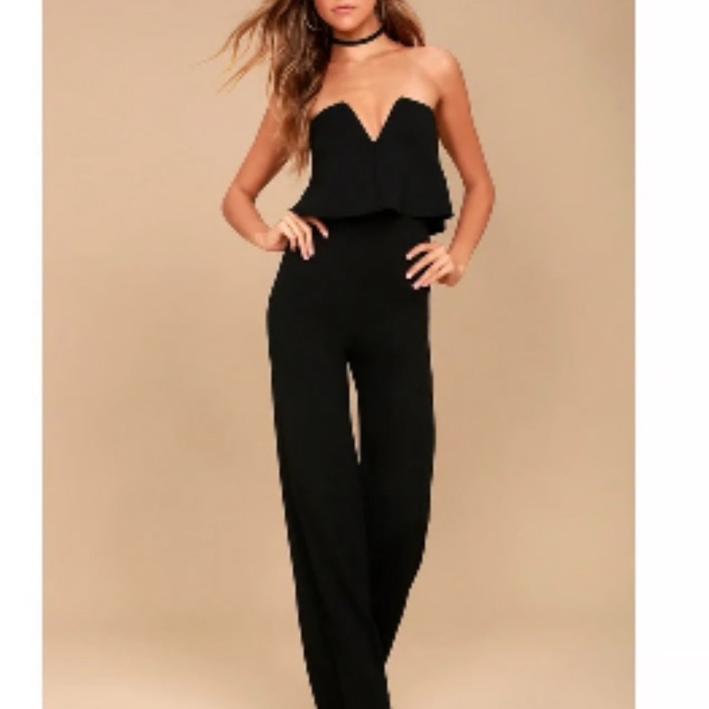 NWT Lulus Power of Love Strapless Jumpsuit in Black sz L